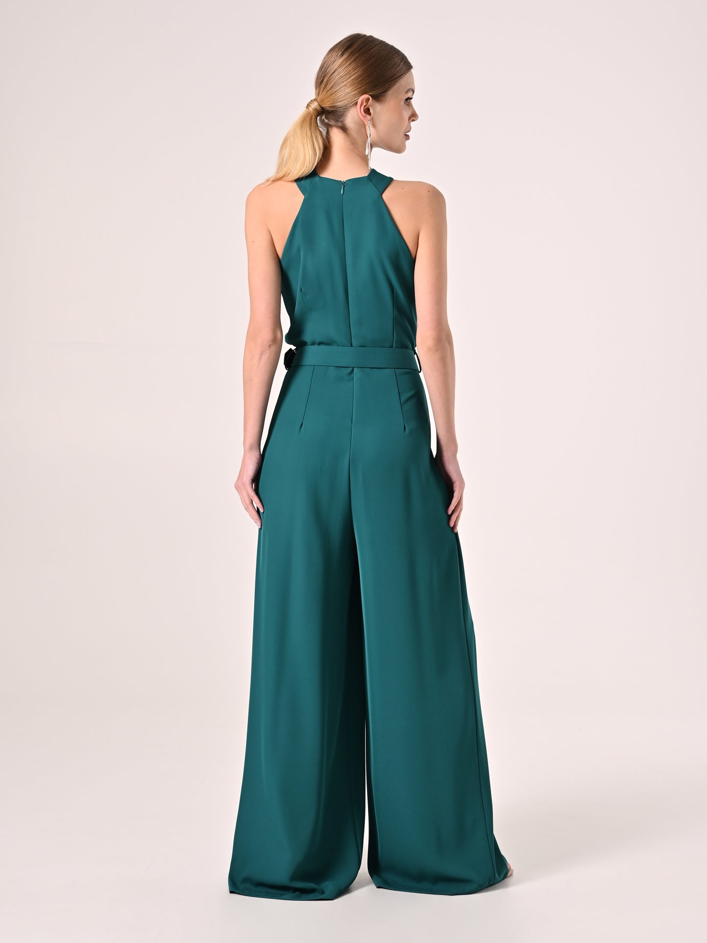 Tuta Verde Reale con Scollo all'Americana